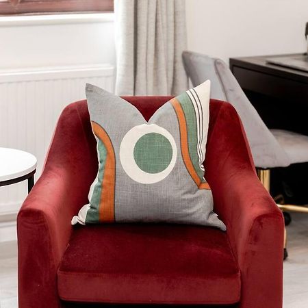Appartement Cosy Decorated Flat In Tonbridge Extérieur photo